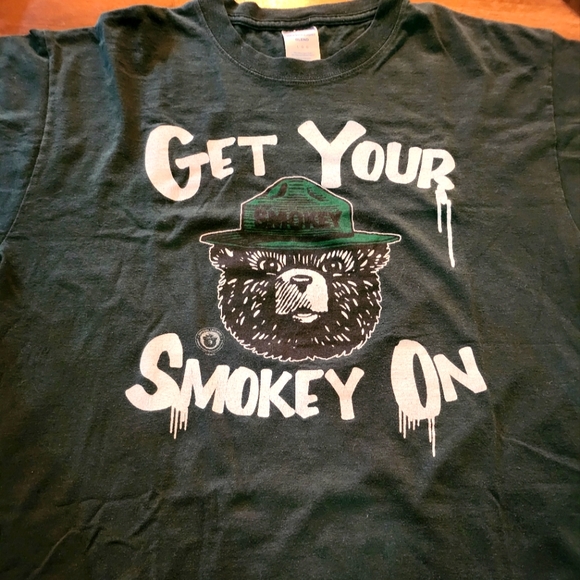 SMOKEY THE BEAR T-SHIRT - Picture 1 of 5